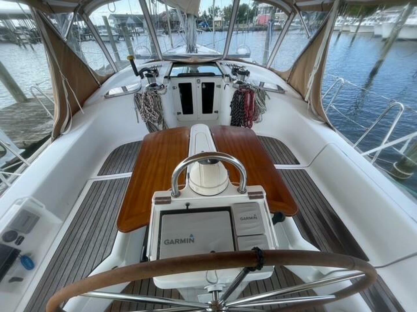 At Last 43ft Beneteau Yacht For Sale