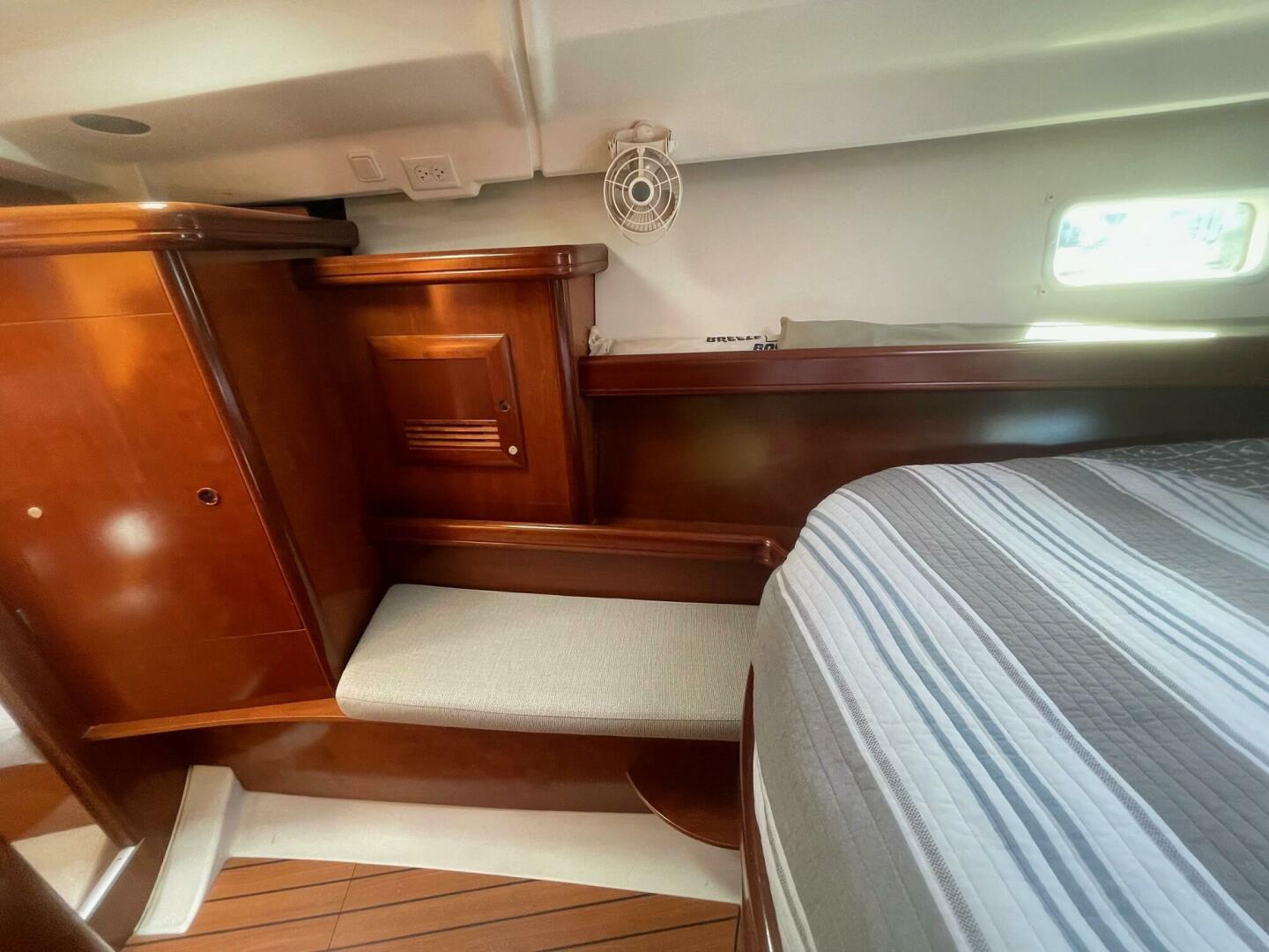 At Last 43ft Beneteau Yacht For Sale