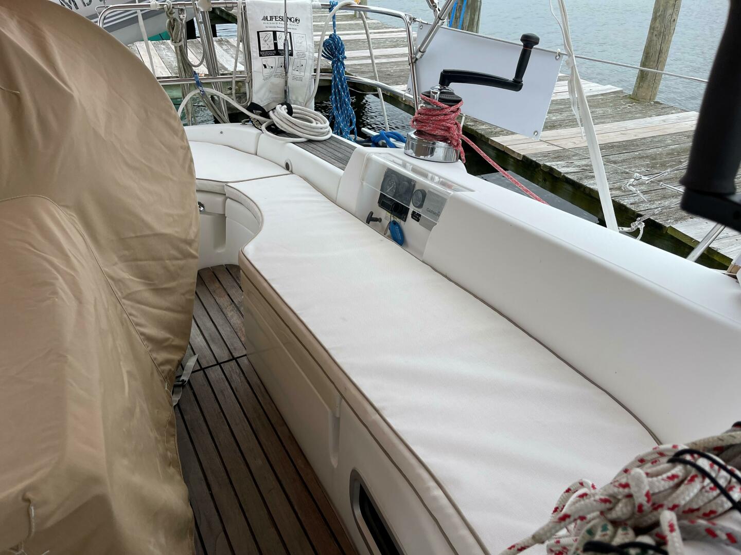 At Last 43ft Beneteau Yacht For Sale