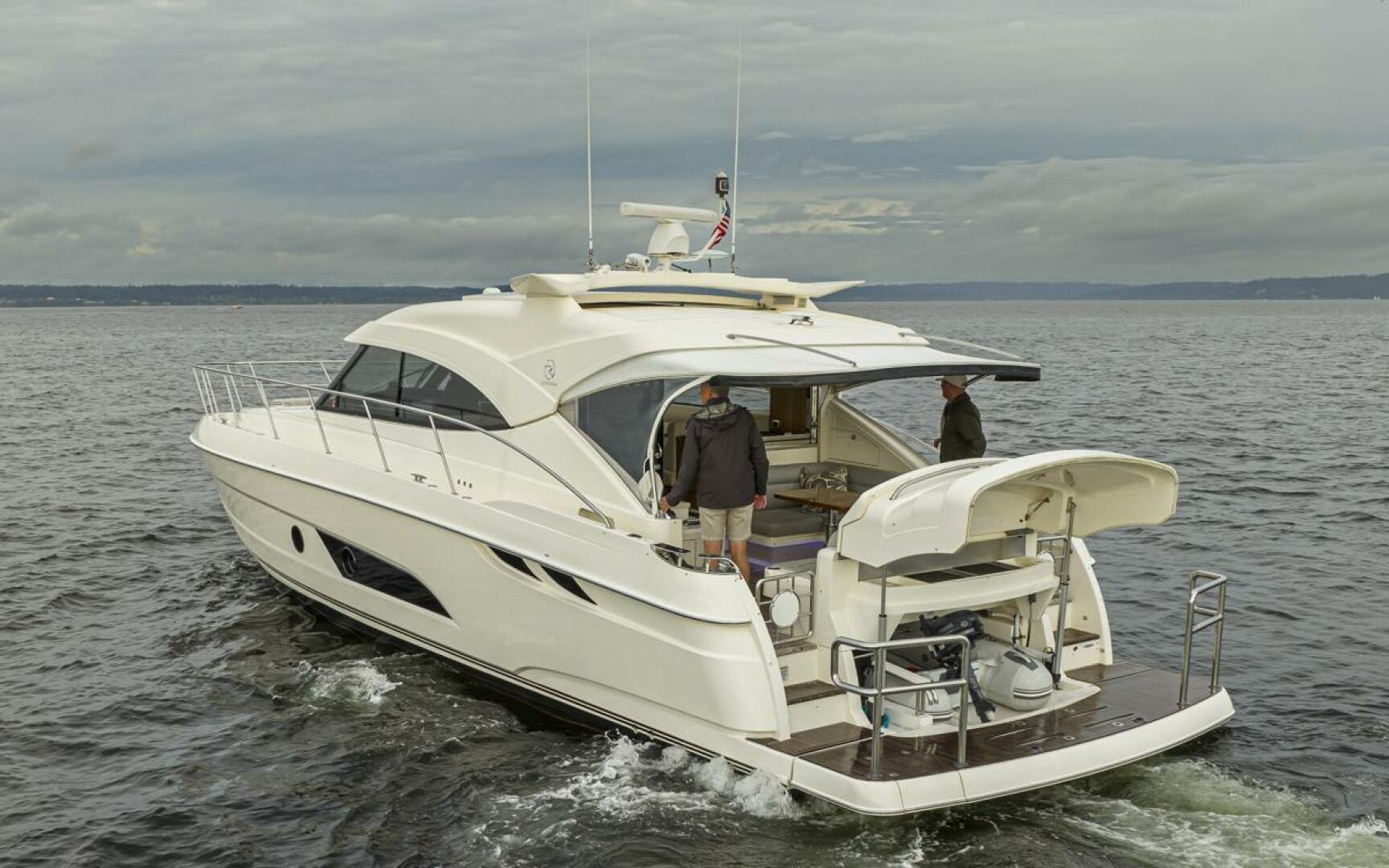 Lucky Dog 50ft Riviera Yacht For Sale