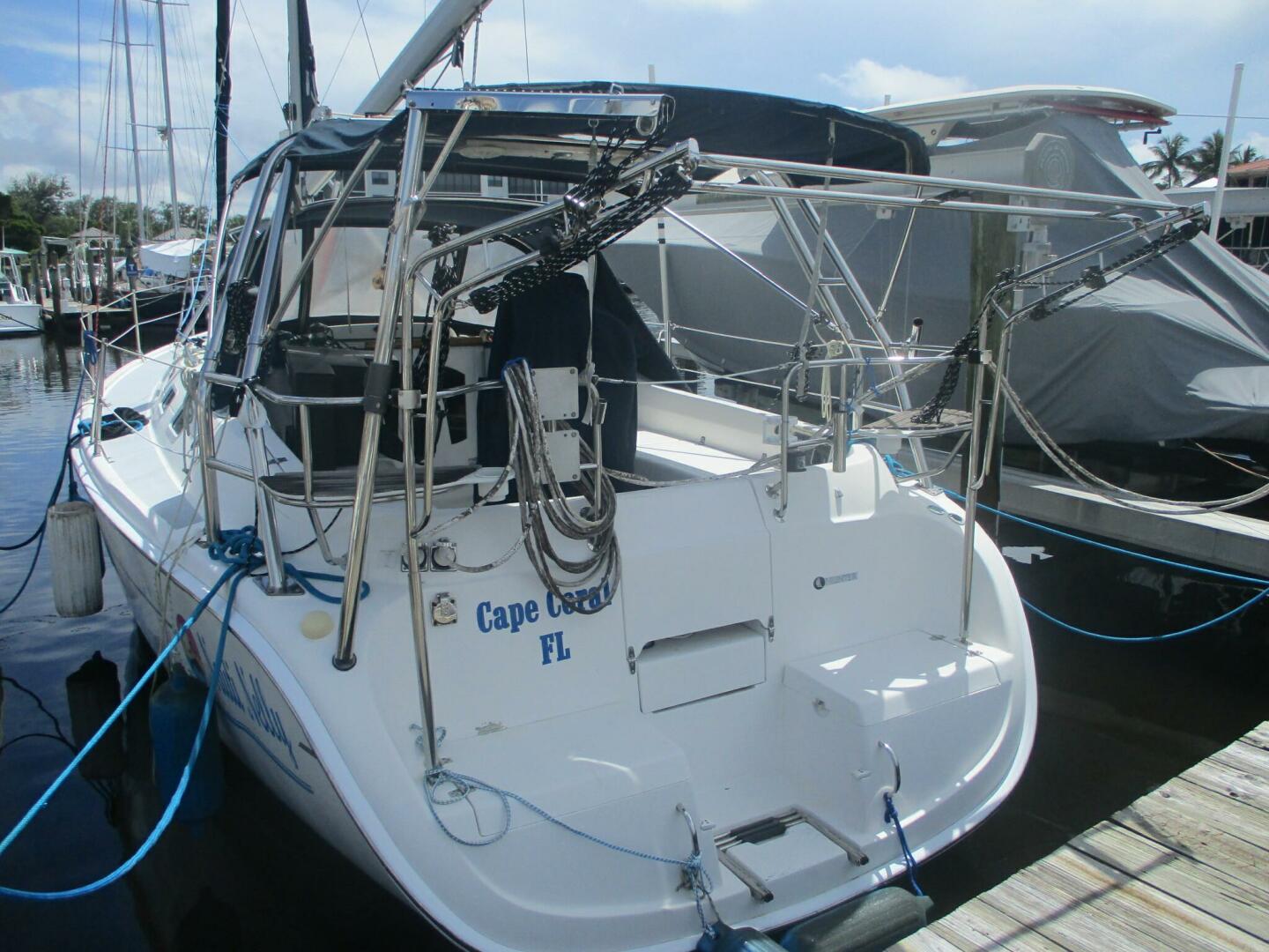 35ft Hunter Yacht For Sale