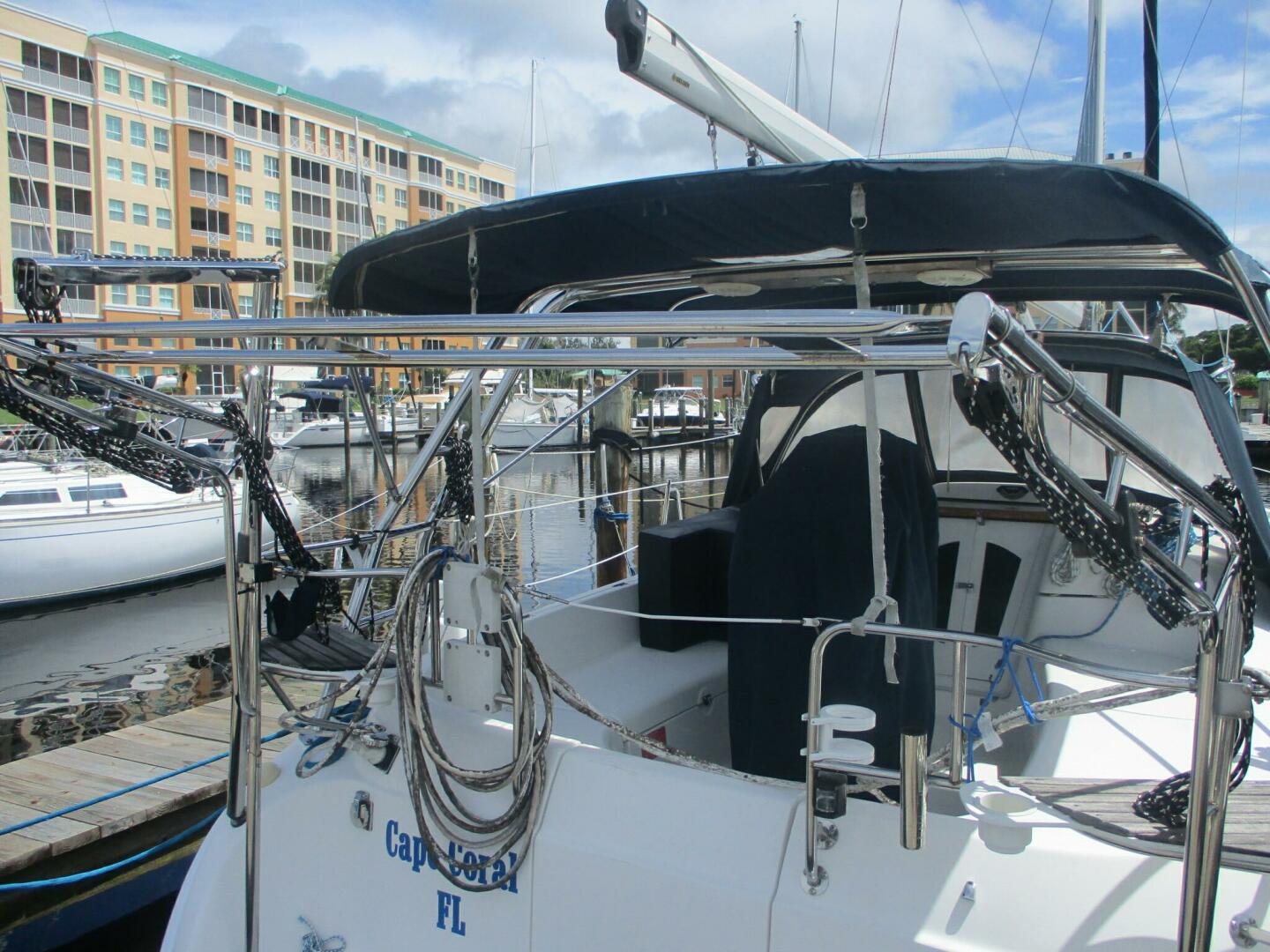35ft Hunter Yacht For Sale