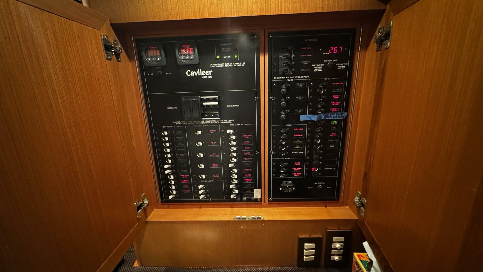 HAMMERTIME 48ft Cavileer Yacht For Sale