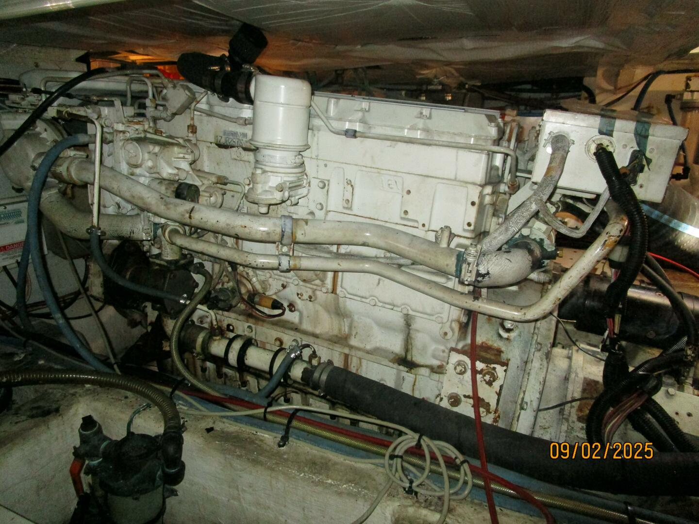 40' Legacy main engine1