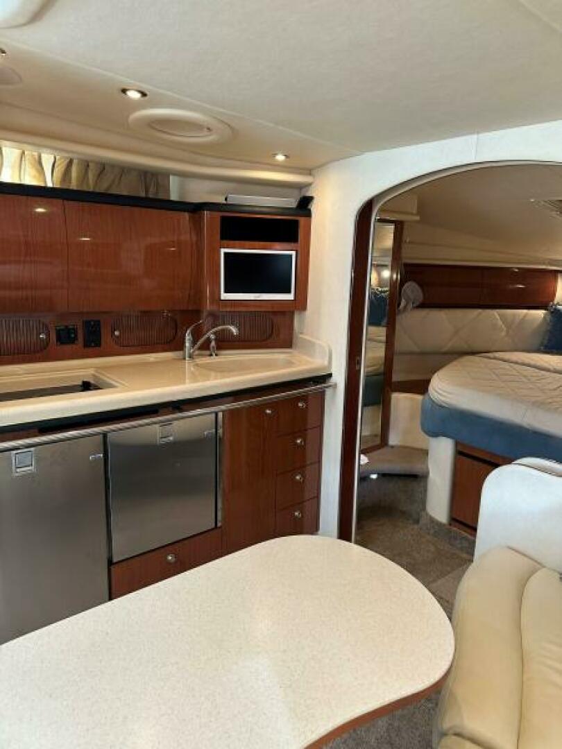 Clipper 36ft Sea Ray Yacht For Sale