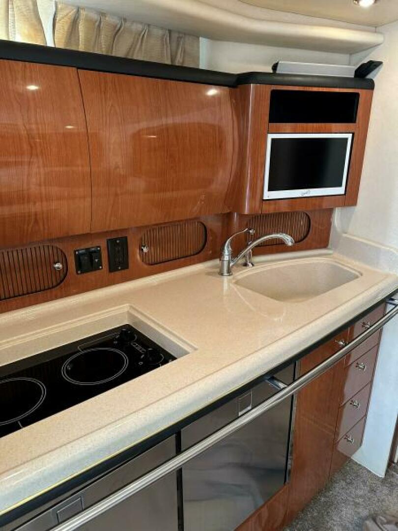 Clipper 36ft Sea Ray Yacht For Sale