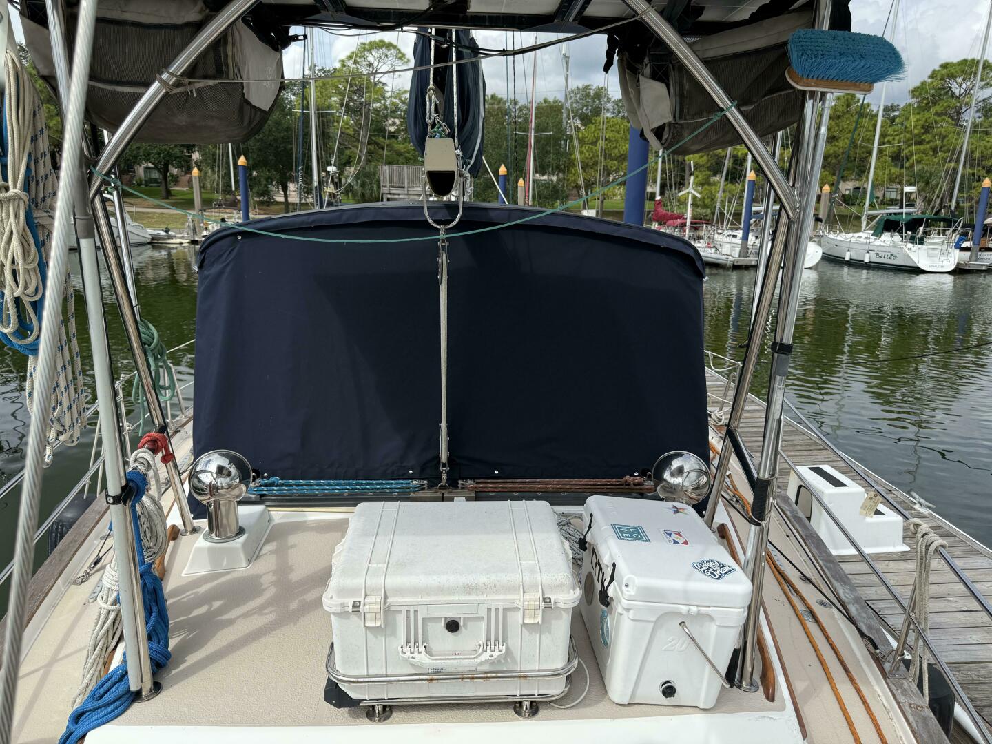 Meno Mosso 44ft Catalina Morgan Yacht For Sale