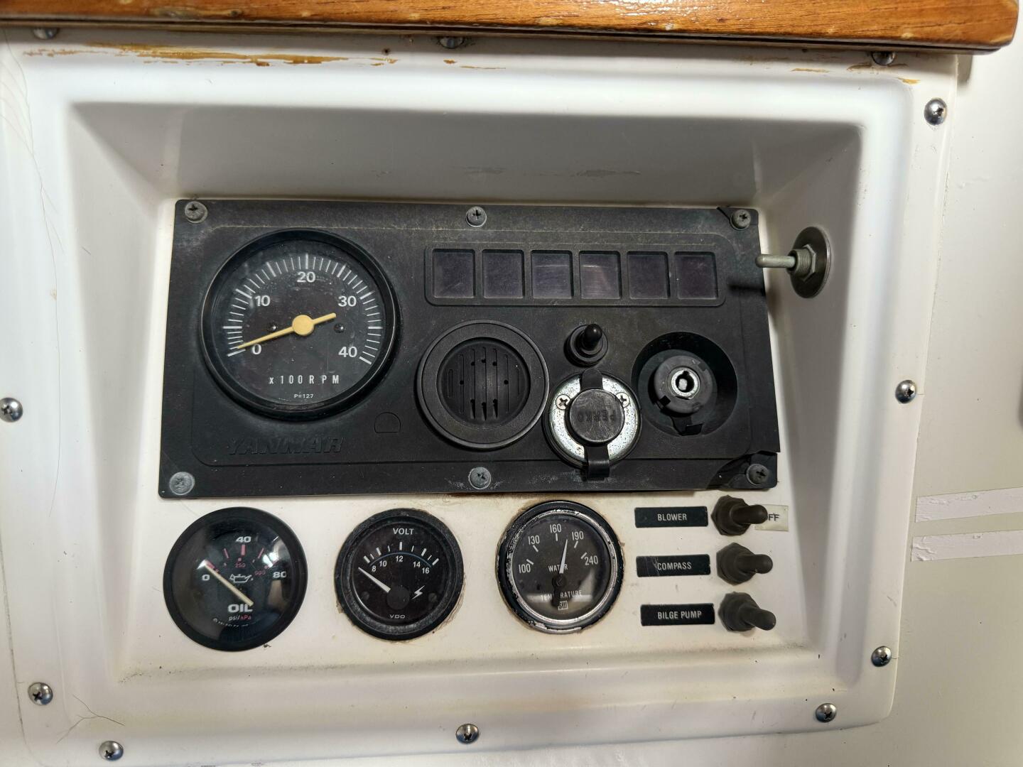 Meno Mosso 44ft Catalina Morgan Yacht For Sale