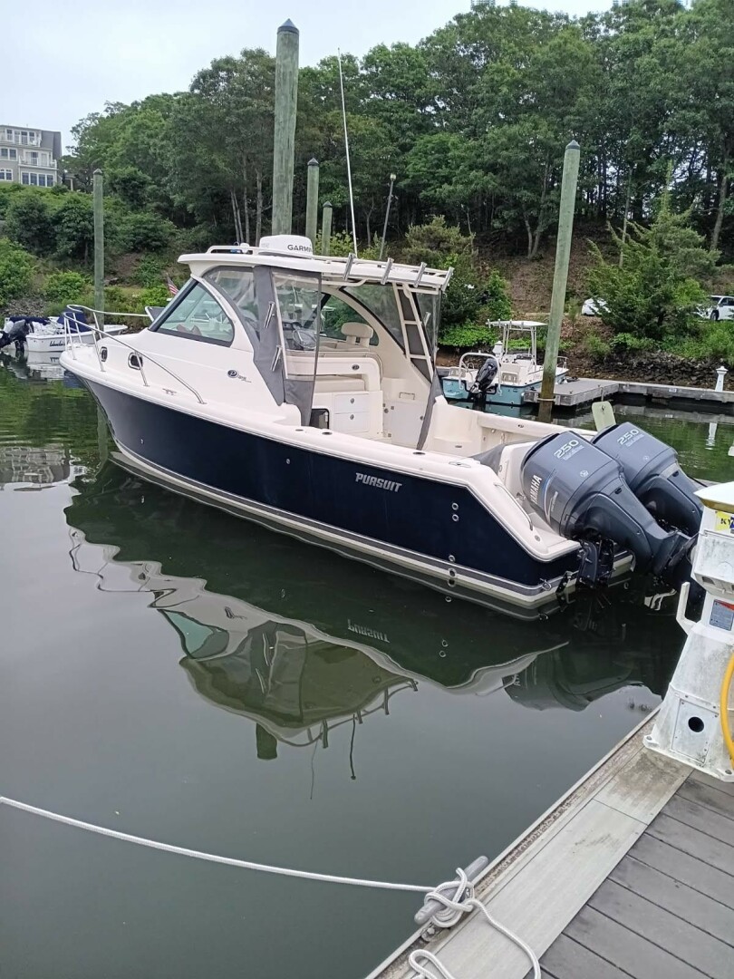 31ft Pursuit Yacht For Sale