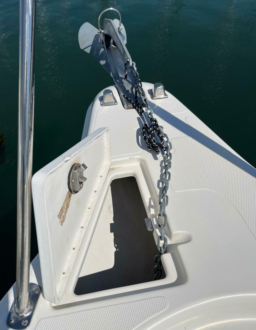 Empty Nest 26ft Seaswirl Striper Yacht For Sale