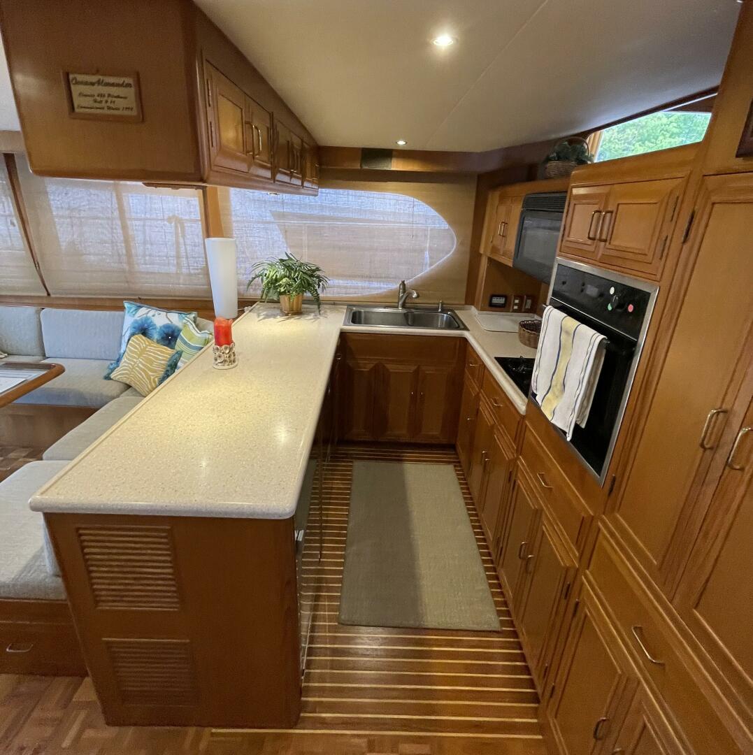 Moore Fun 48ft Ocean Alexander Yacht For Sale