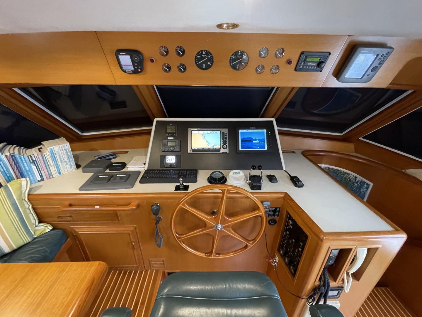Moore Fun 48ft Ocean Alexander Yacht For Sale