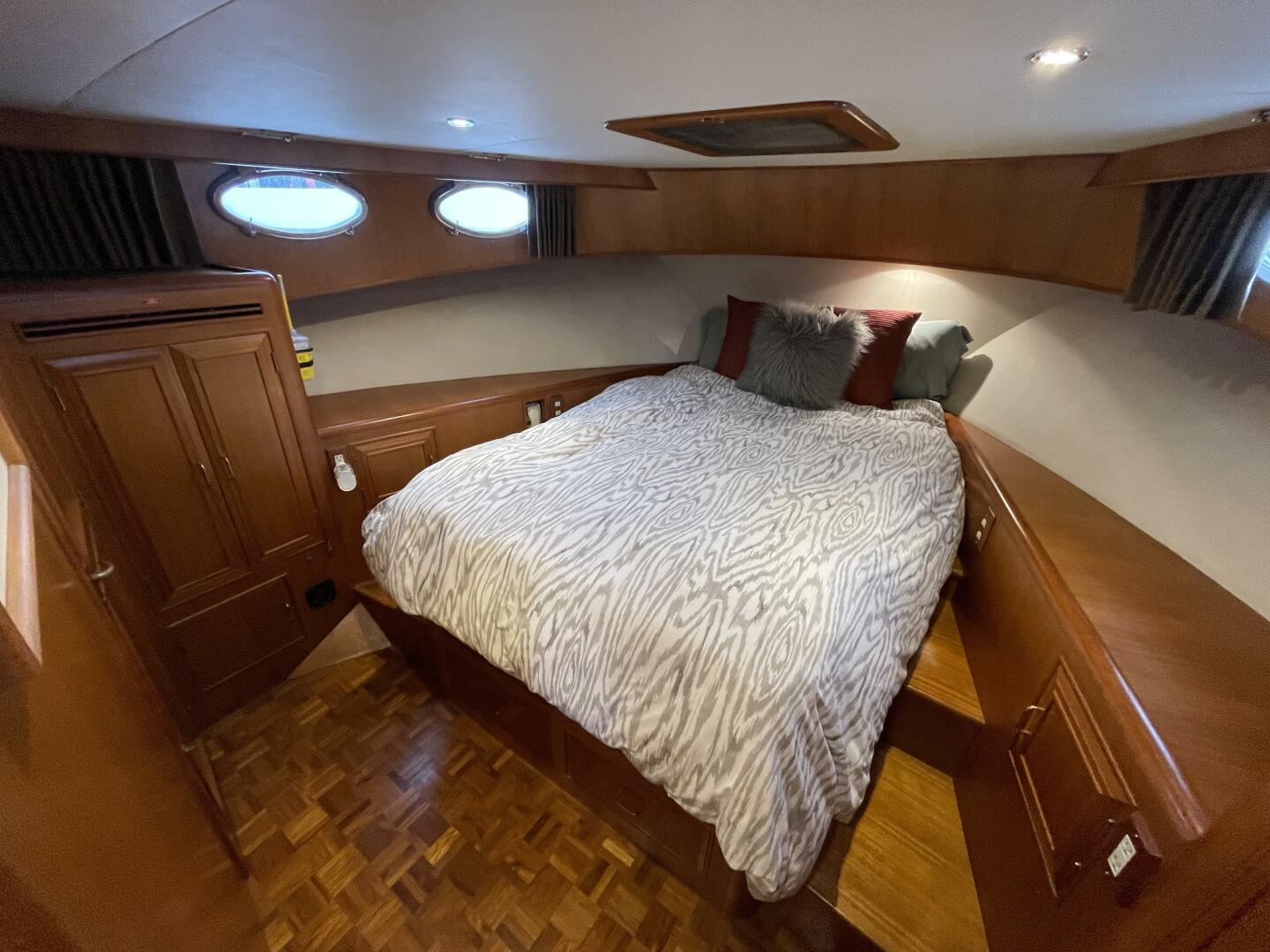Moore Fun 48ft Ocean Alexander Yacht For Sale
