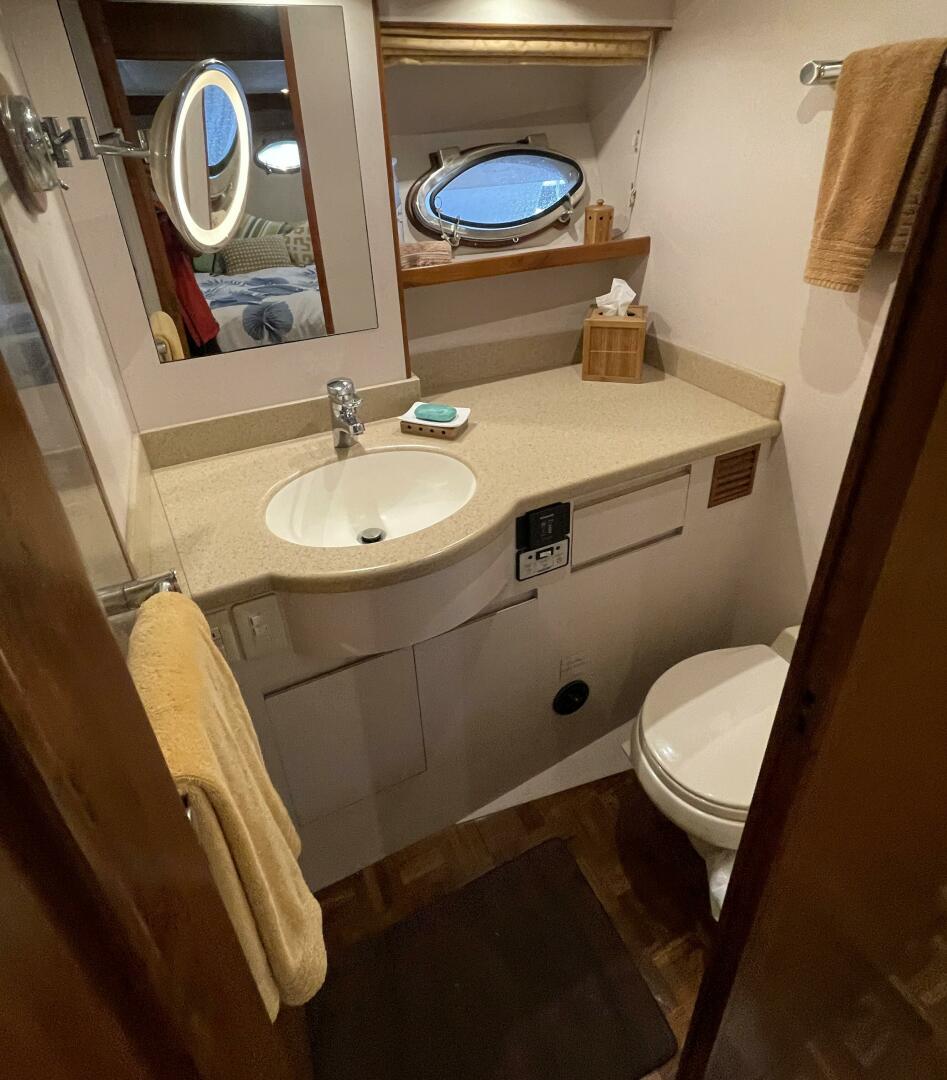 Moore Fun 48ft Ocean Alexander Yacht For Sale