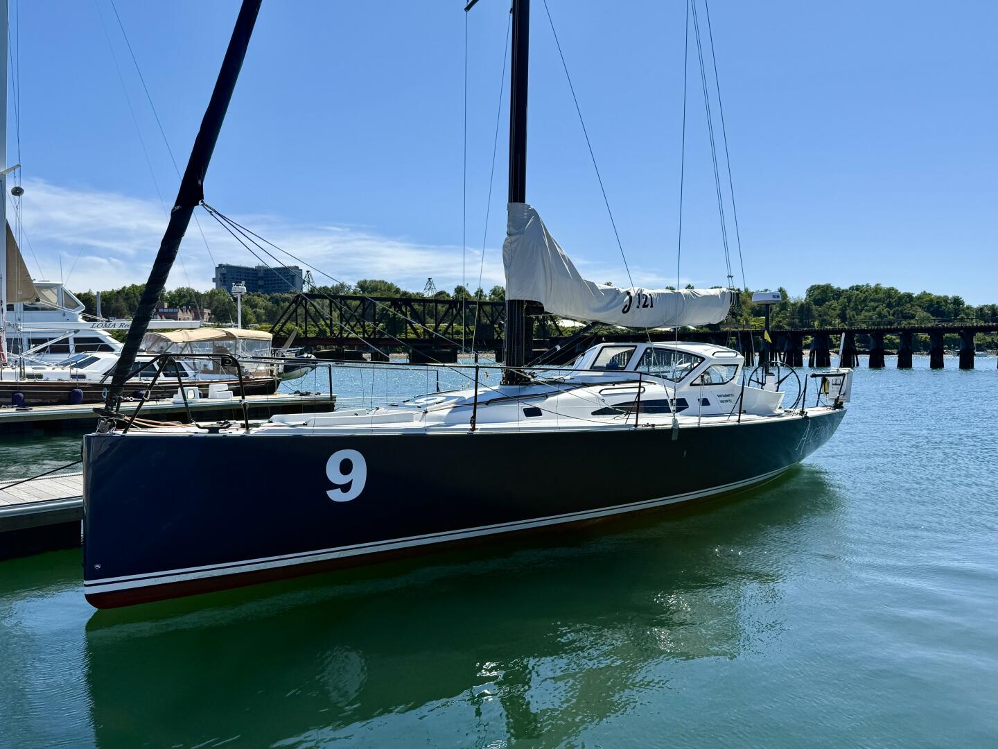 Alchemy 40ft J Boats Yacht For Sale