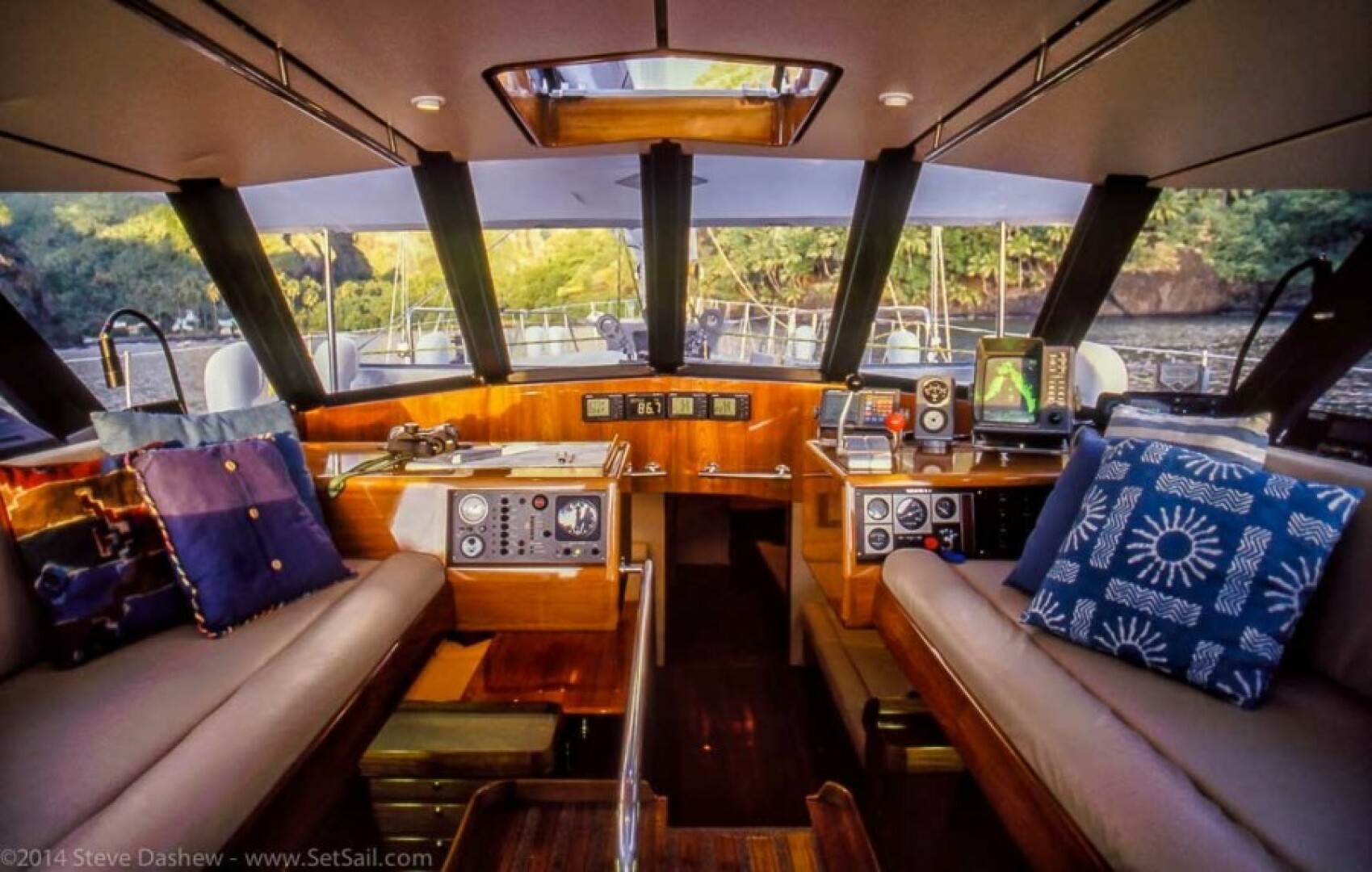 Qajaq was BEOWULF 78ft Dashew Yacht For Sale