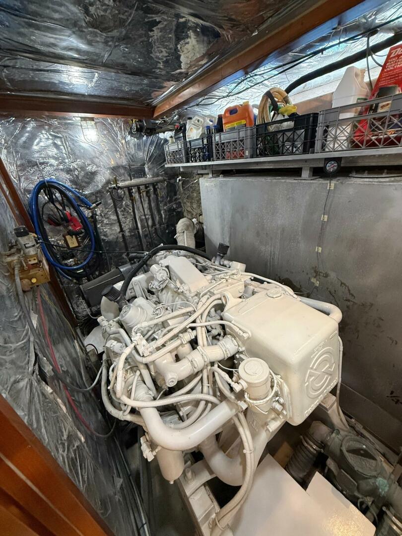 Sweet Caroline 52ft Jefferson Yacht For Sale
