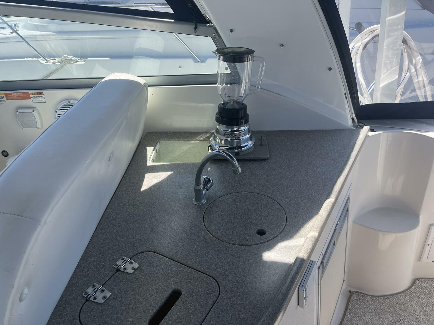 32ft Rinker Yacht For Sale