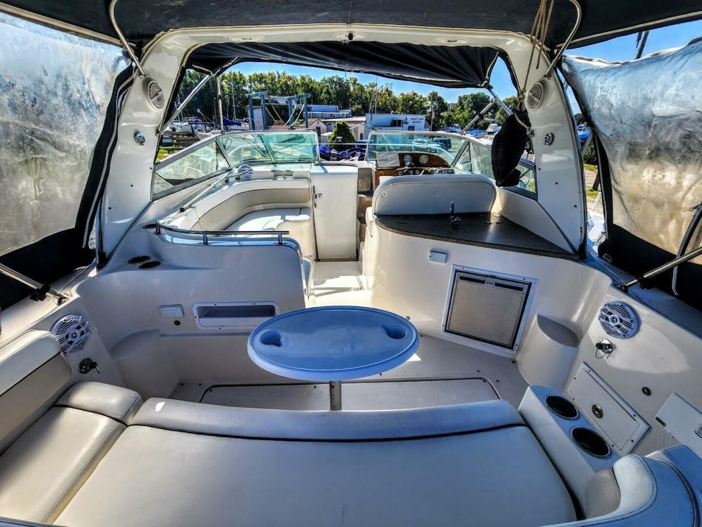 32ft Rinker Yacht For Sale