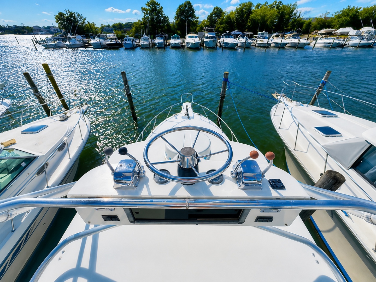 Escapade 29ft Blackfin Yacht For Sale