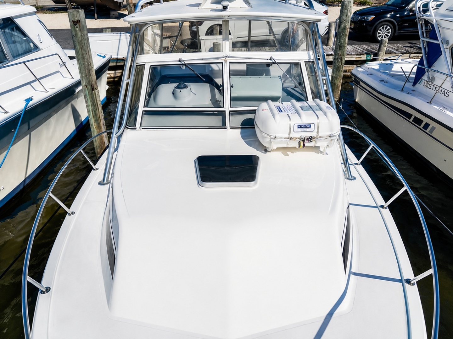 Escapade 29ft Blackfin Yacht For Sale