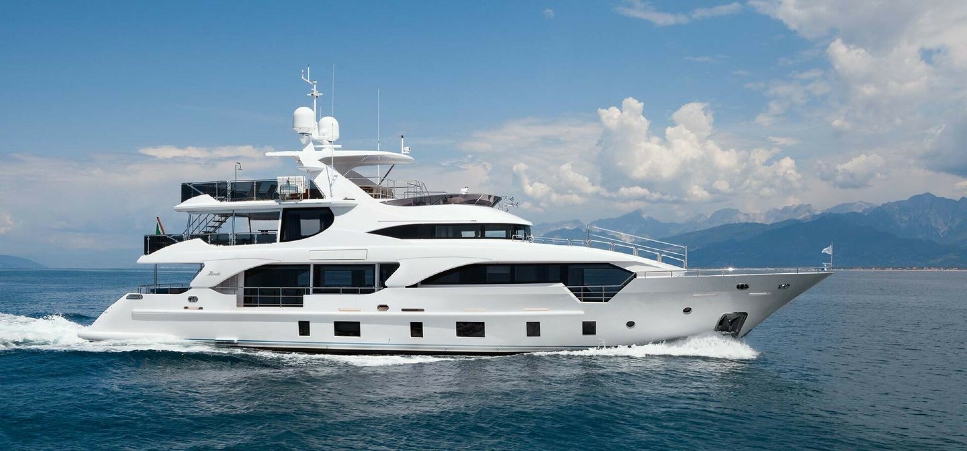 Dylan Anne 108ft Benetti Yacht For Sale Dylan Anne 108ft Benetti Yacht For Sale