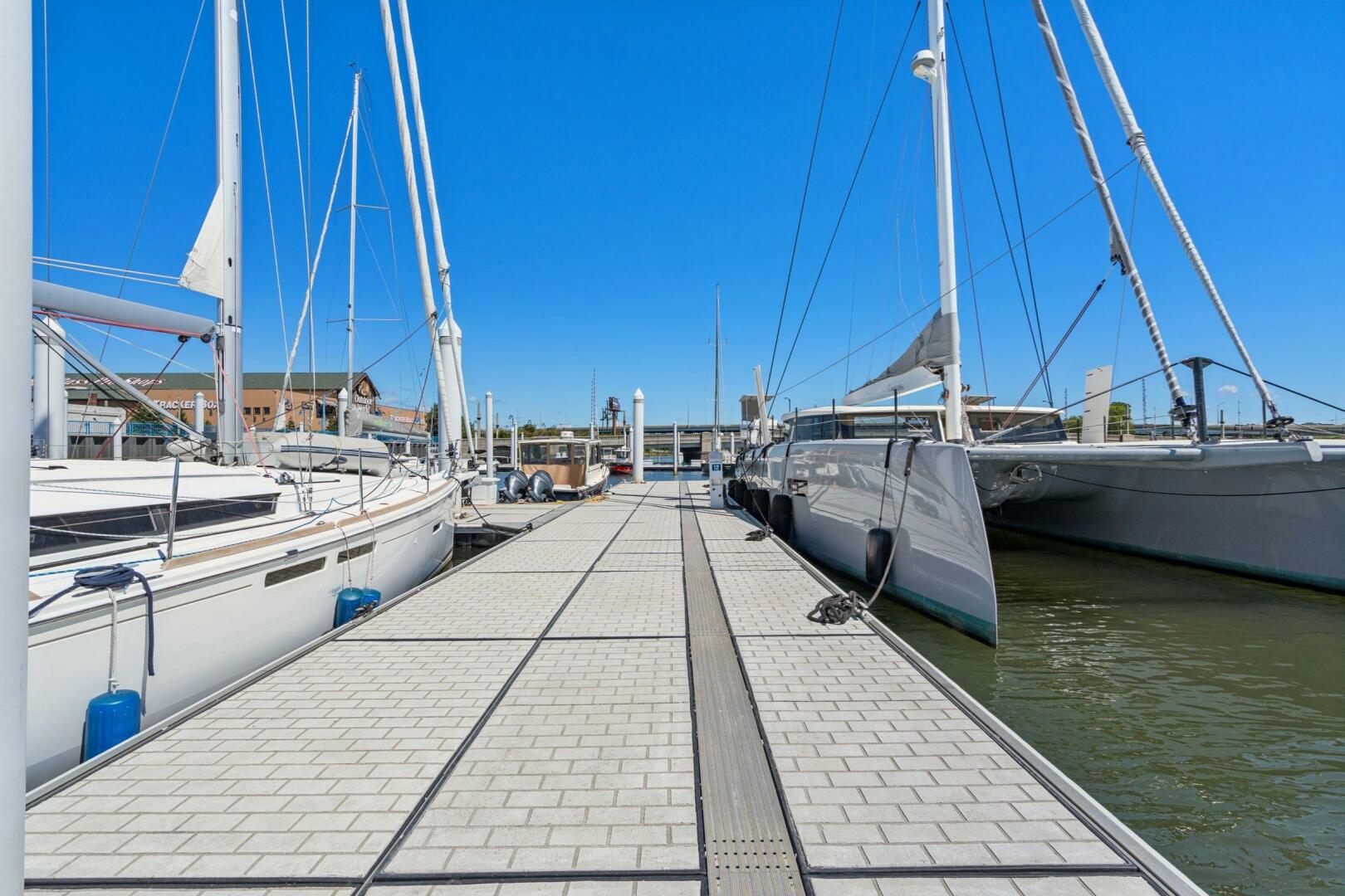 49ft Itacatamarans Yacht For Sale