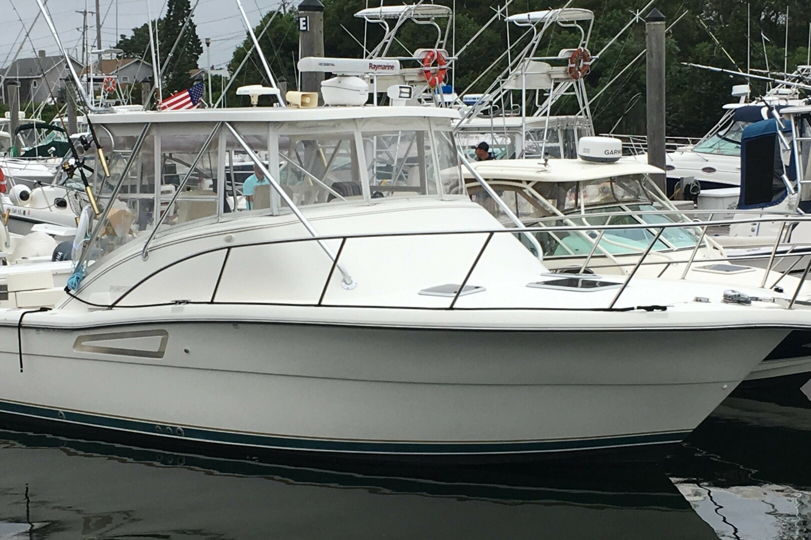 30ft Pursuit Yacht For Sale