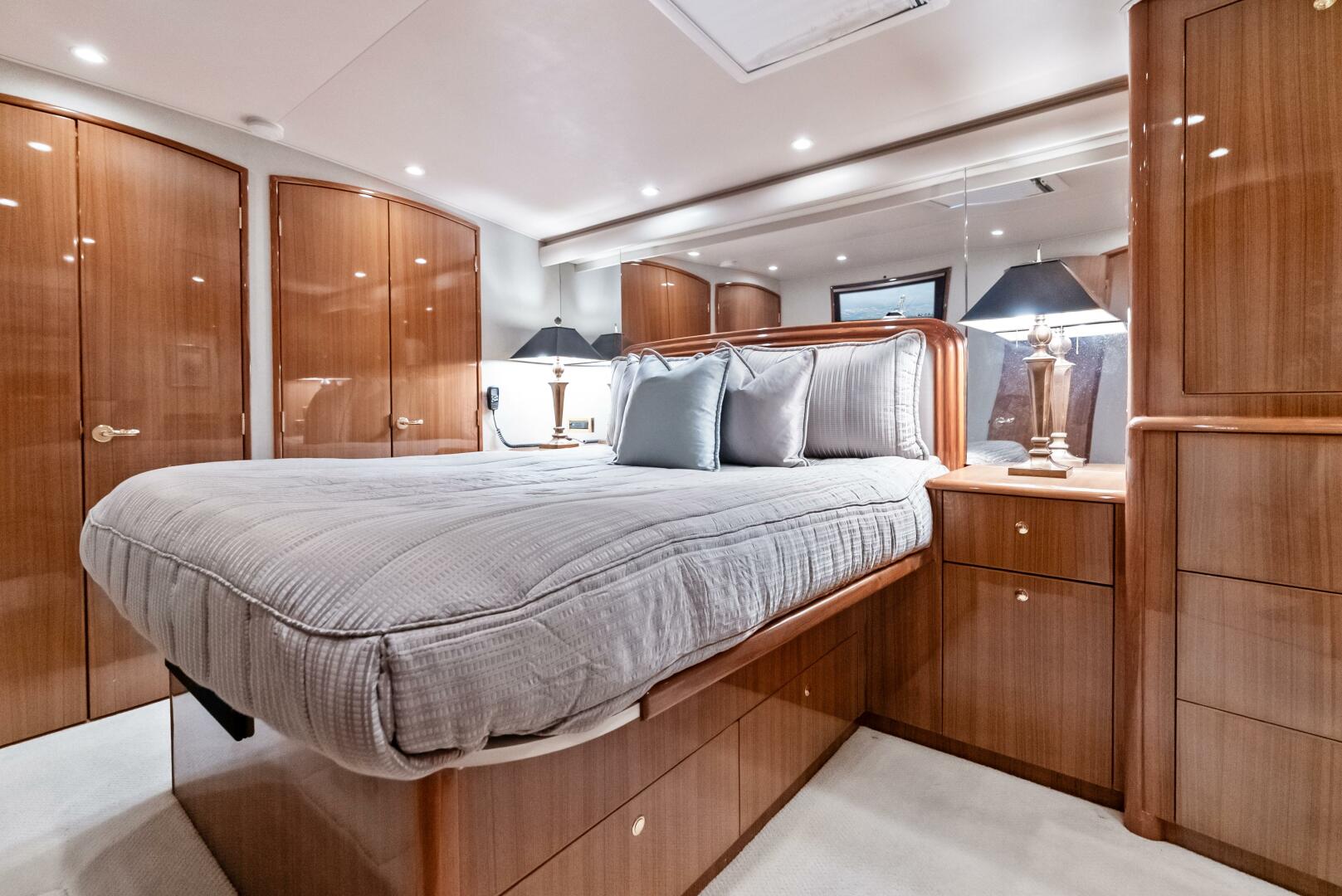 2006 Viking 68 Enclosed Bridge