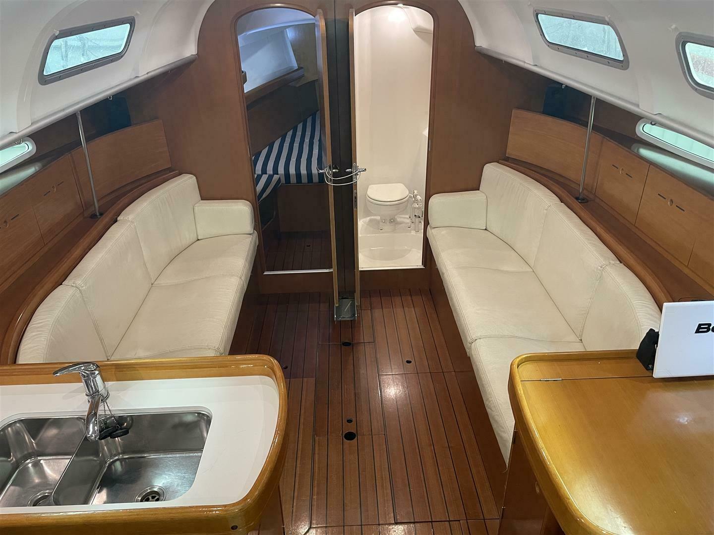 Flyswatter 40ft Beneteau Yacht For Sale