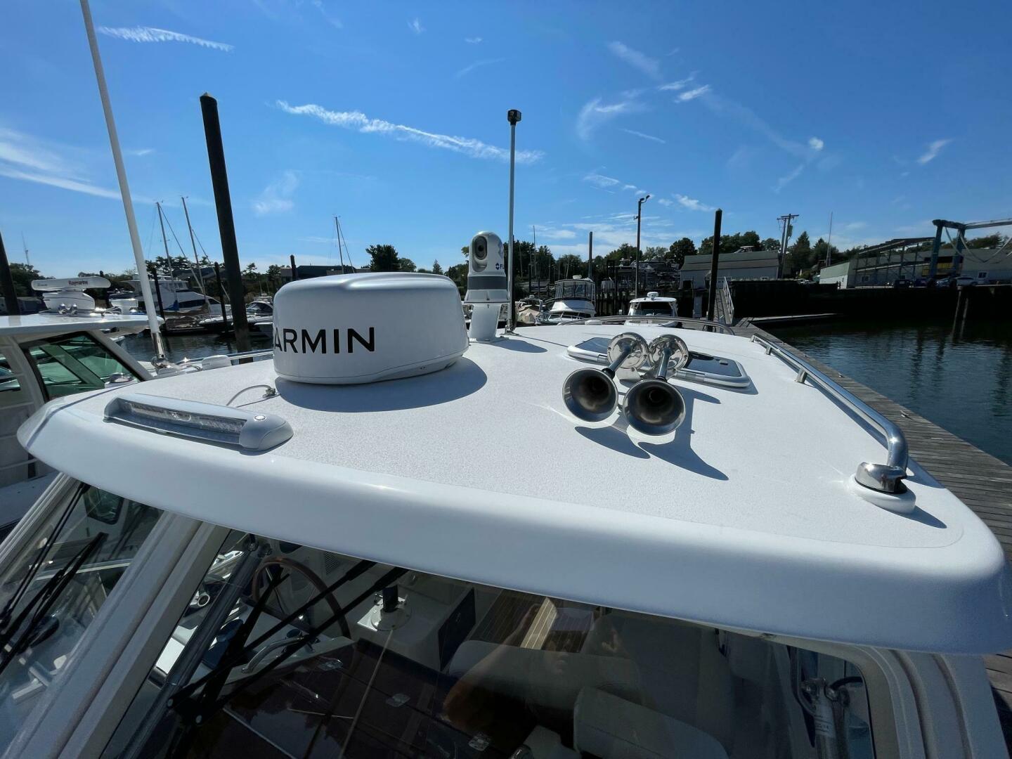 Eagle III 35ft MJM Yacht For Sale