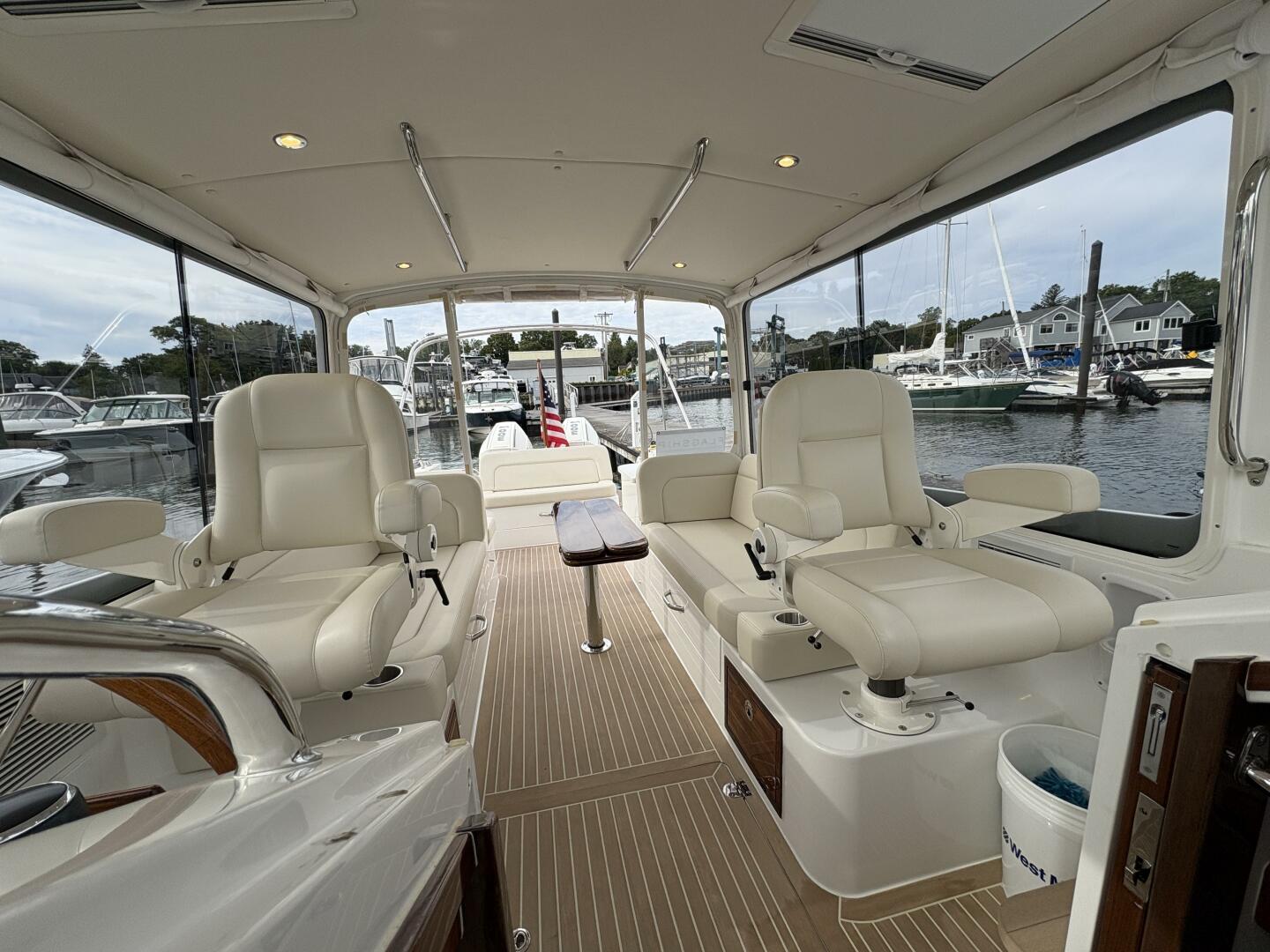 Eagle III 35ft MJM Yacht For Sale