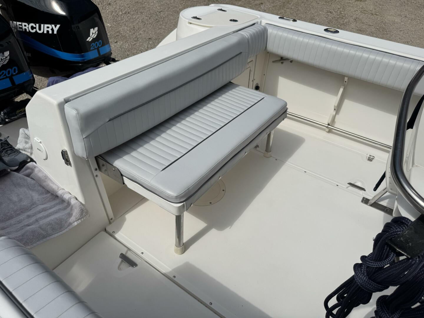 26ft Boston Whaler Yacht For Sale