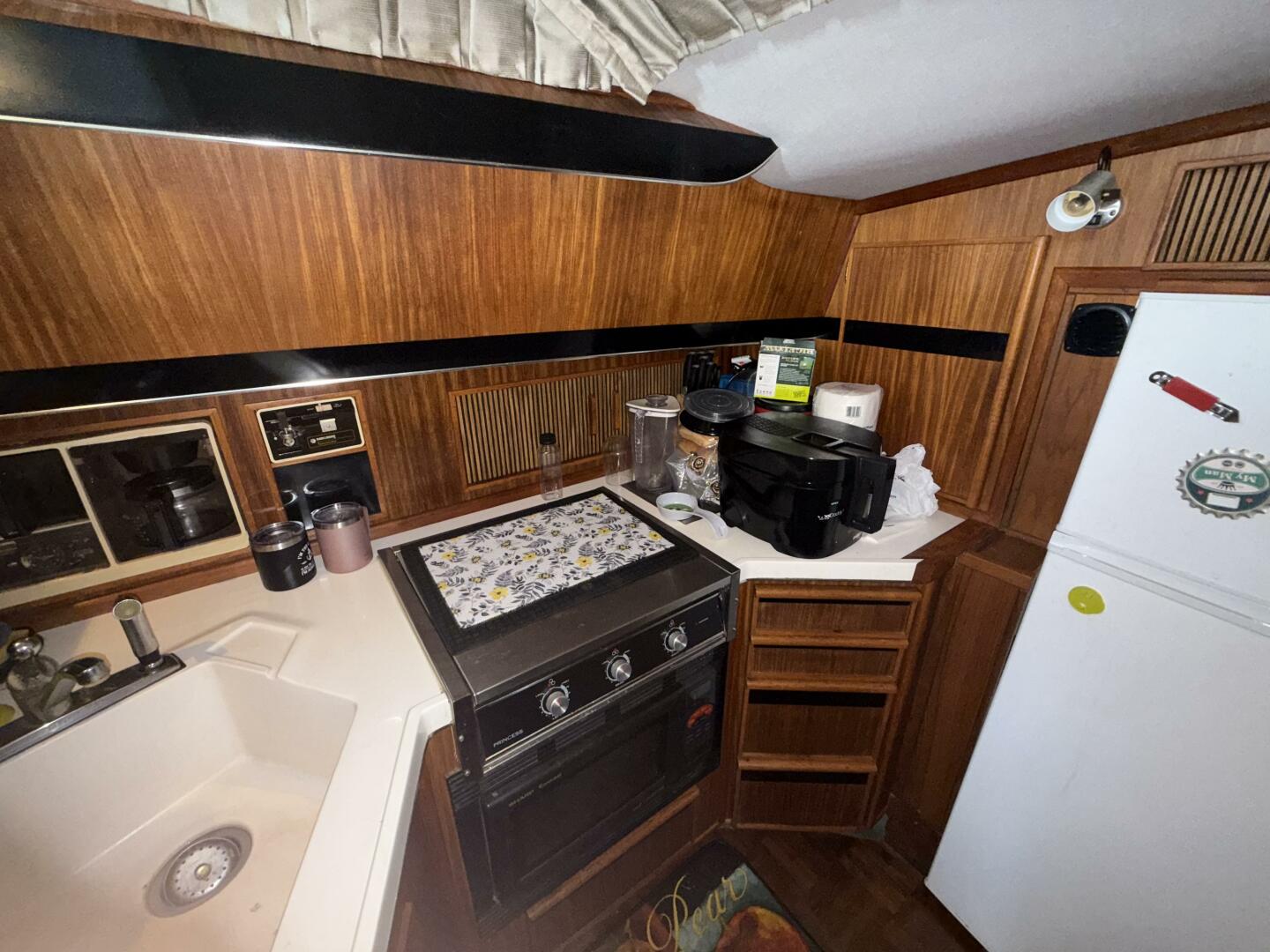 7th Sun 41ft Sea Ray Yacht For Sale