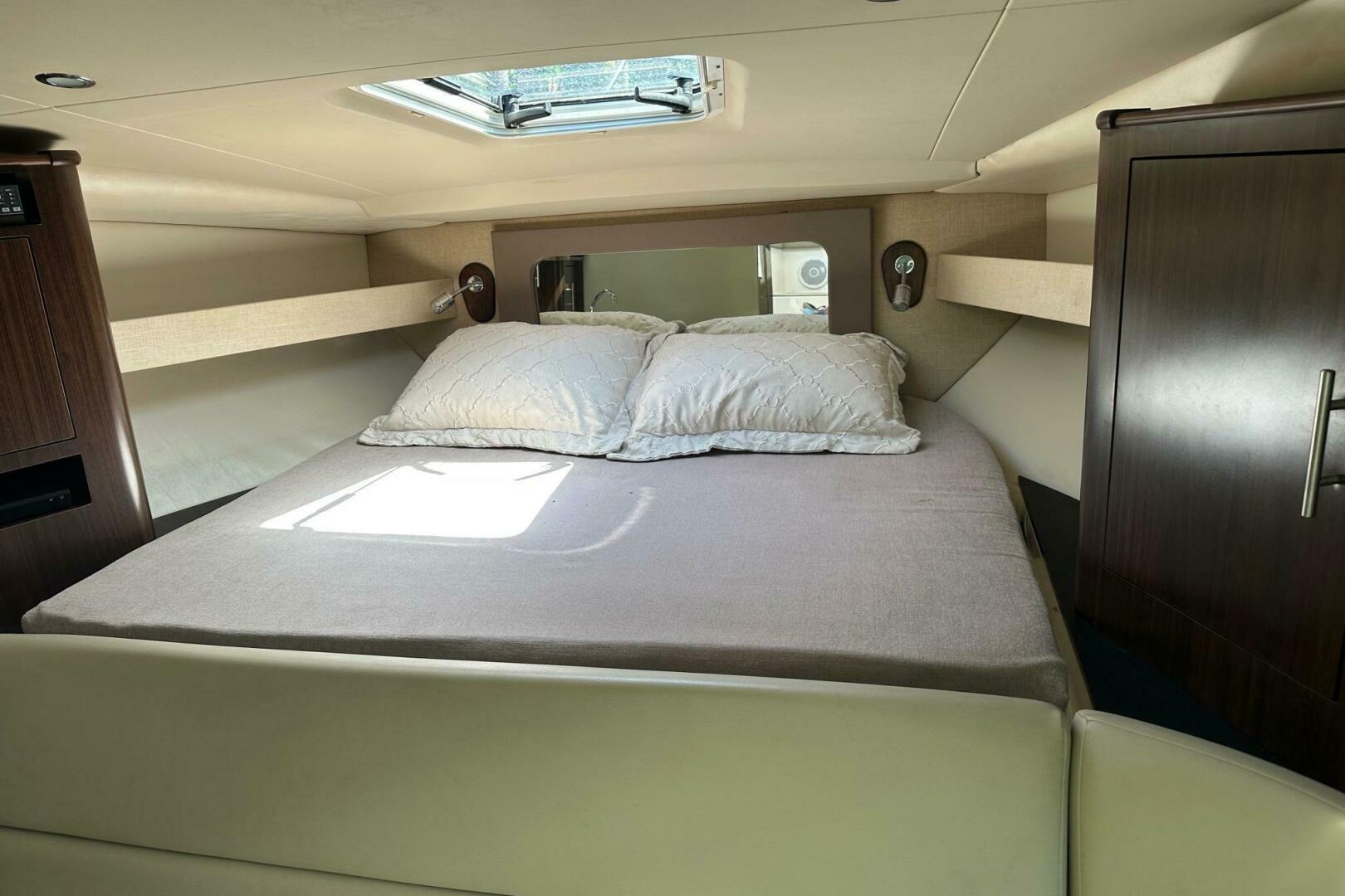 TRANSPARENCY 36ft Regal Yacht For Sale