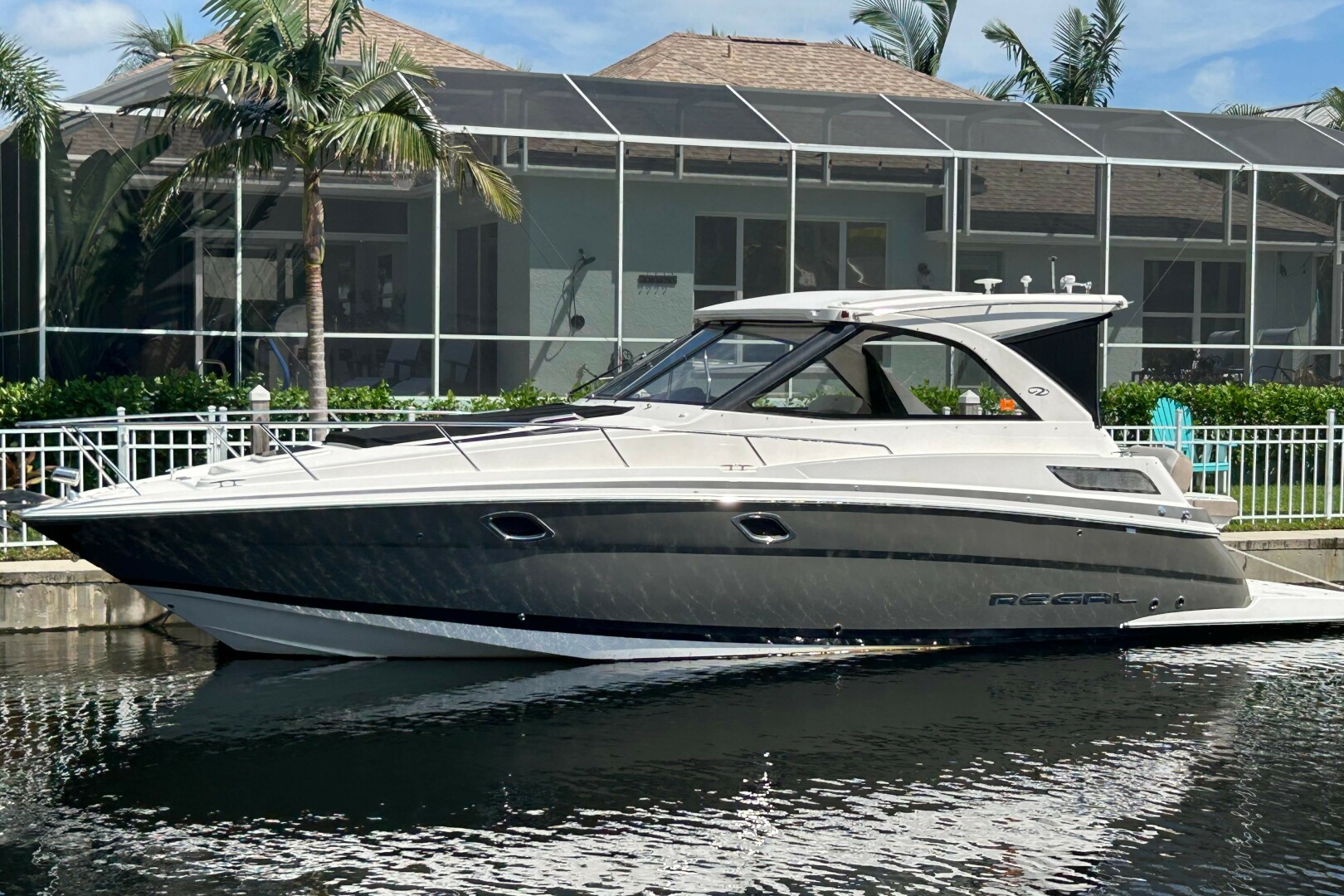 TRANSPARENCY 36ft Regal Yacht For Sale