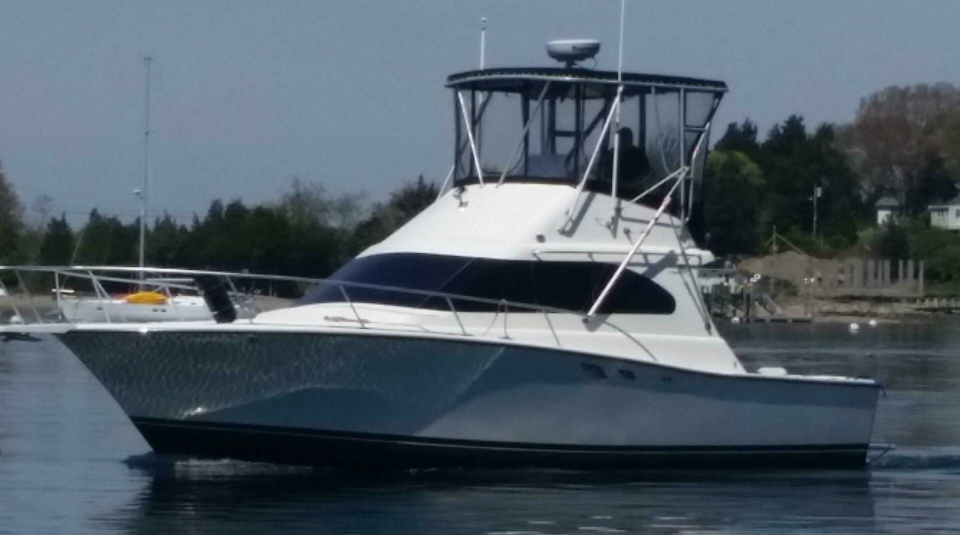 35ft Luhrs Yacht For Sale