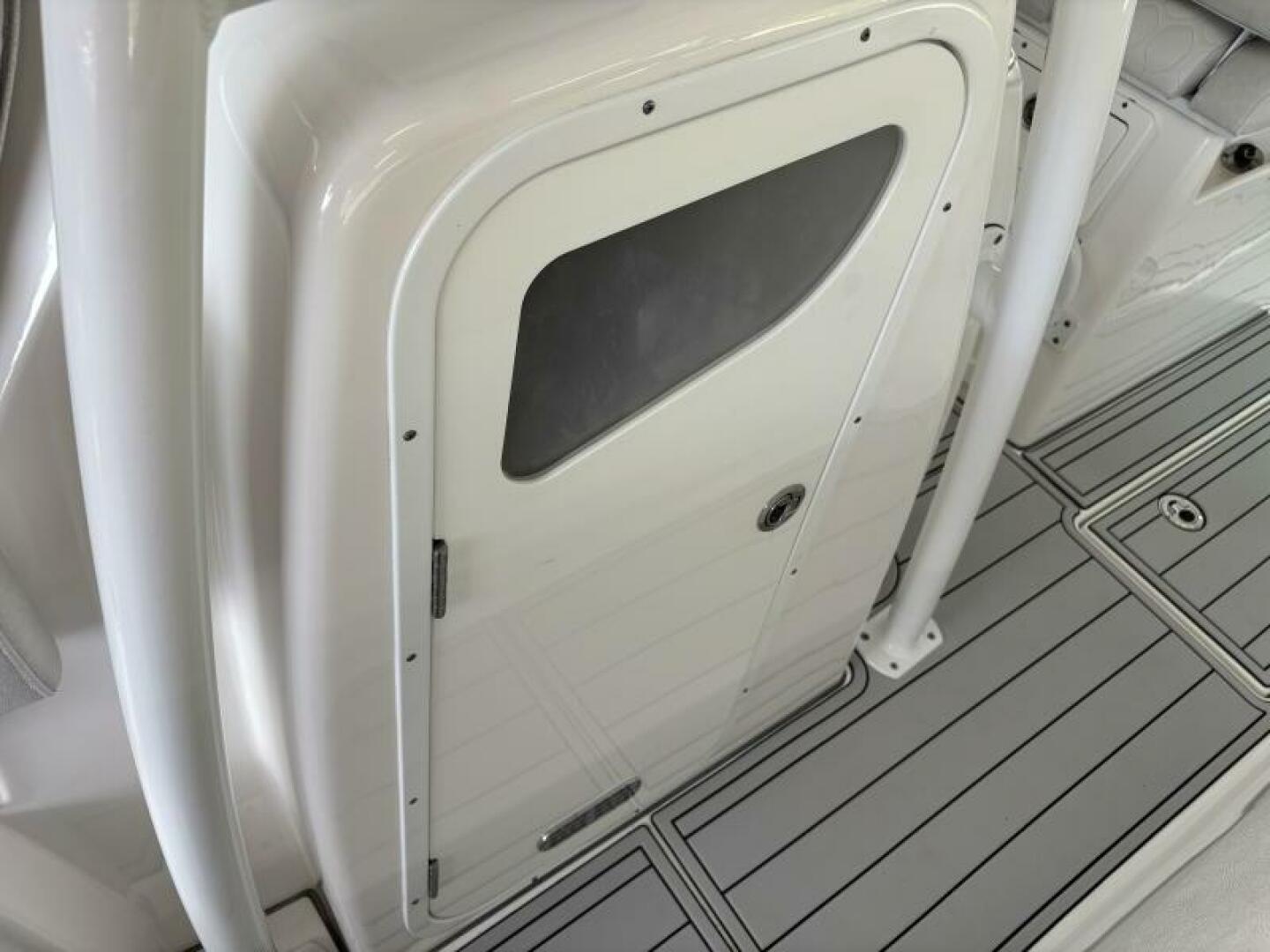 29ft Sea Fox Yacht For Sale