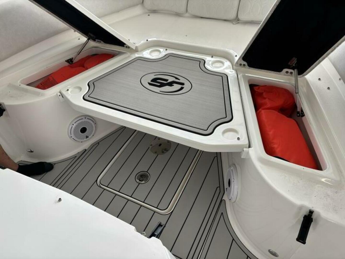 29ft Sea Fox Yacht For Sale