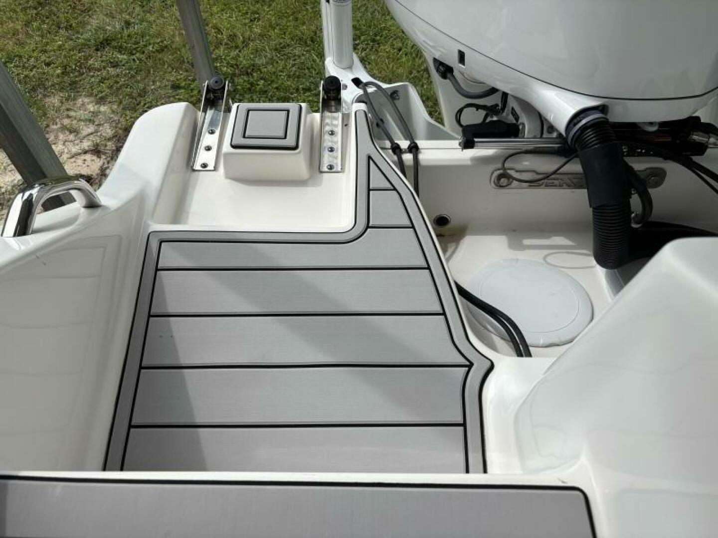 29ft Sea Fox Yacht For Sale