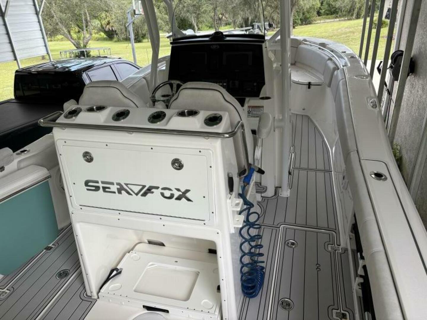 29ft Sea Fox Yacht For Sale