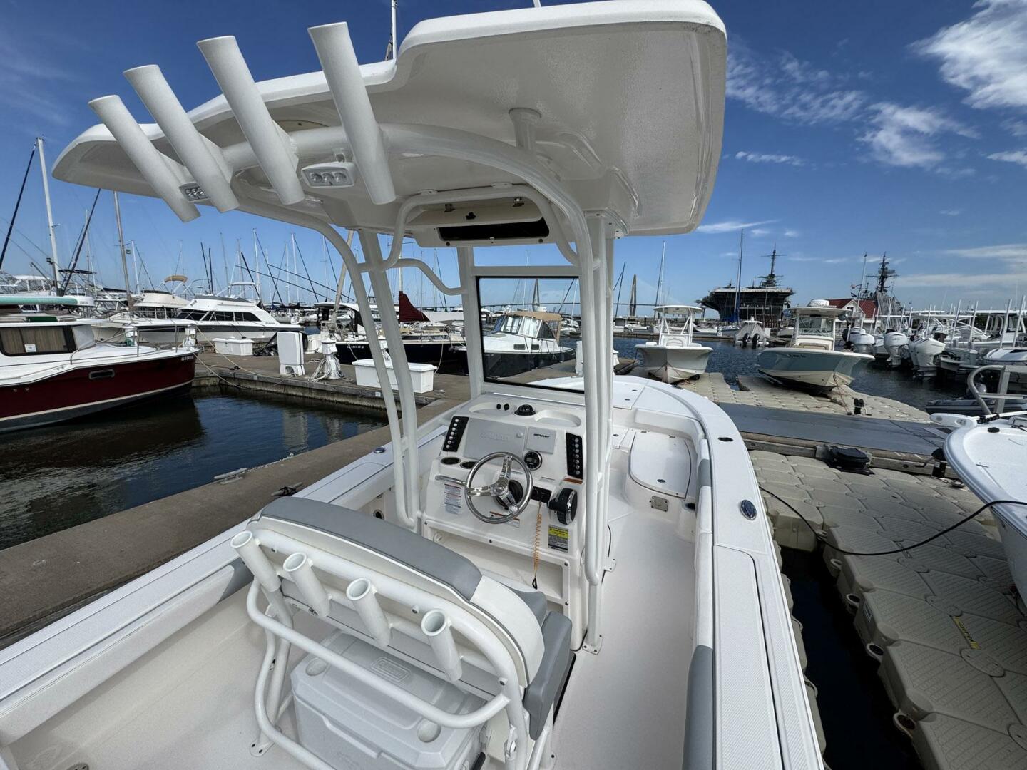 24ft Robalo Yacht For Sale