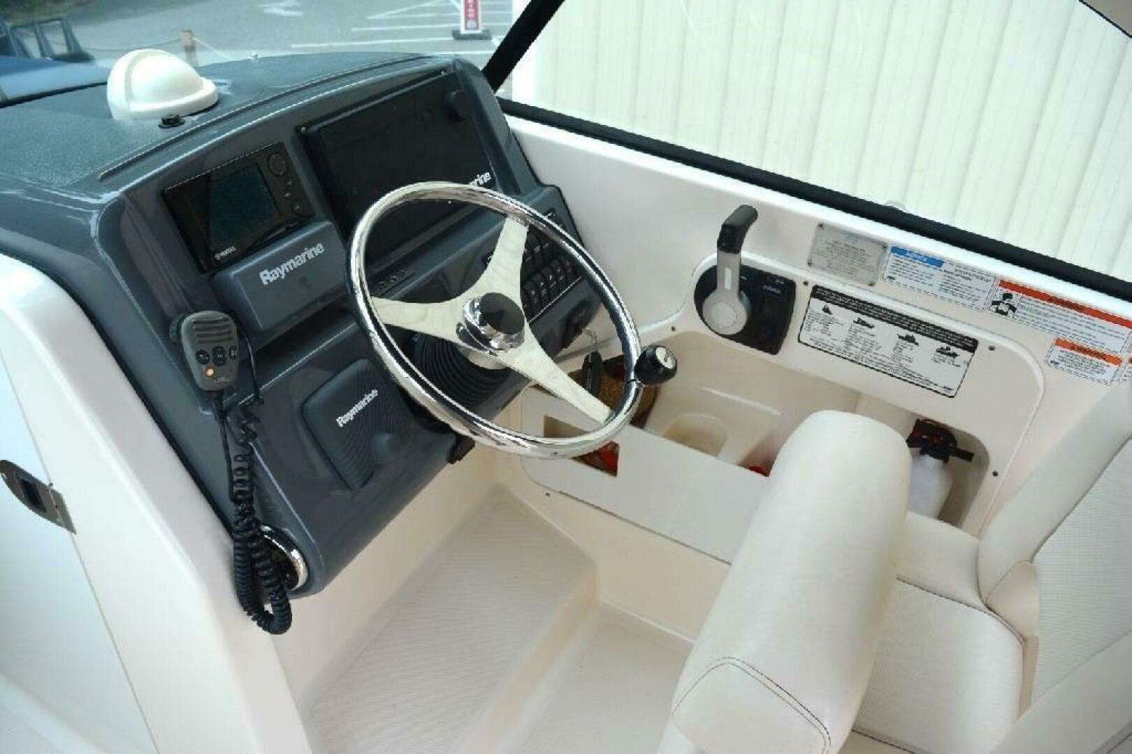 26ft Pursuit Yacht For Sale