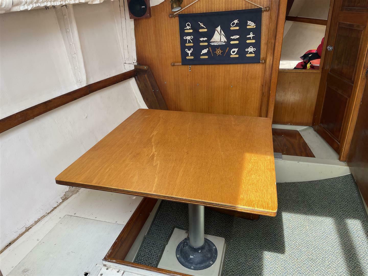 Haiku 30ft CAL Yacht For Sale