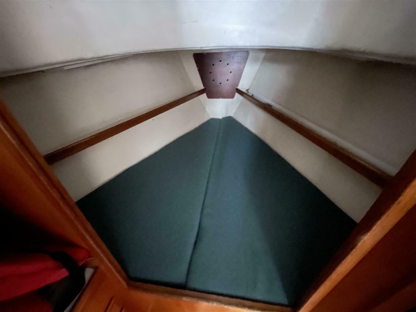 Haiku 30ft CAL Yacht For Sale