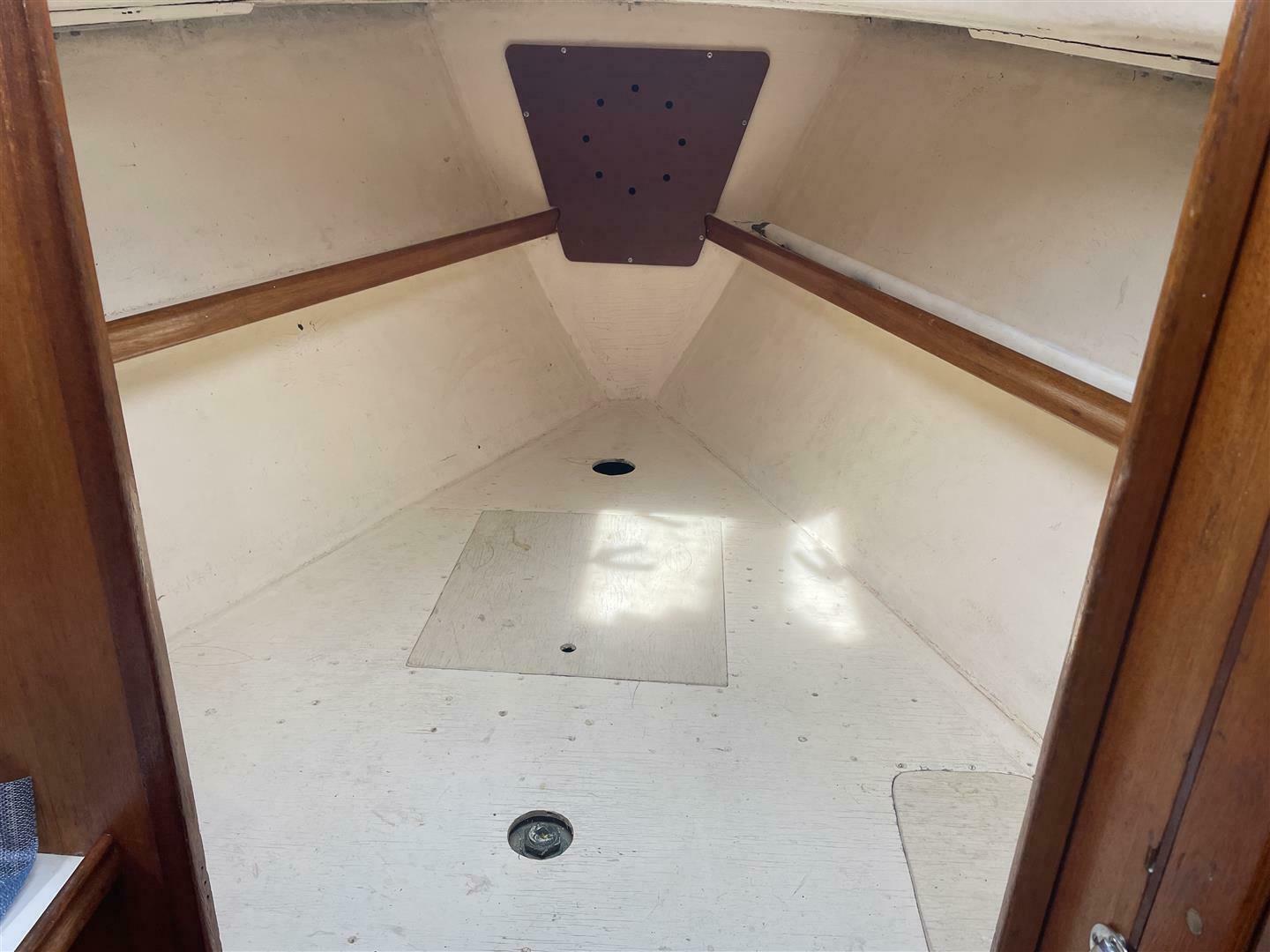 Haiku 30ft CAL Yacht For Sale