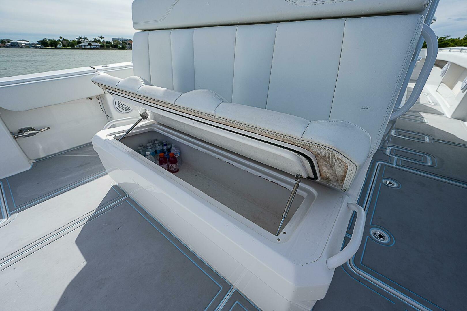 37ft Invincible Yacht For Sale