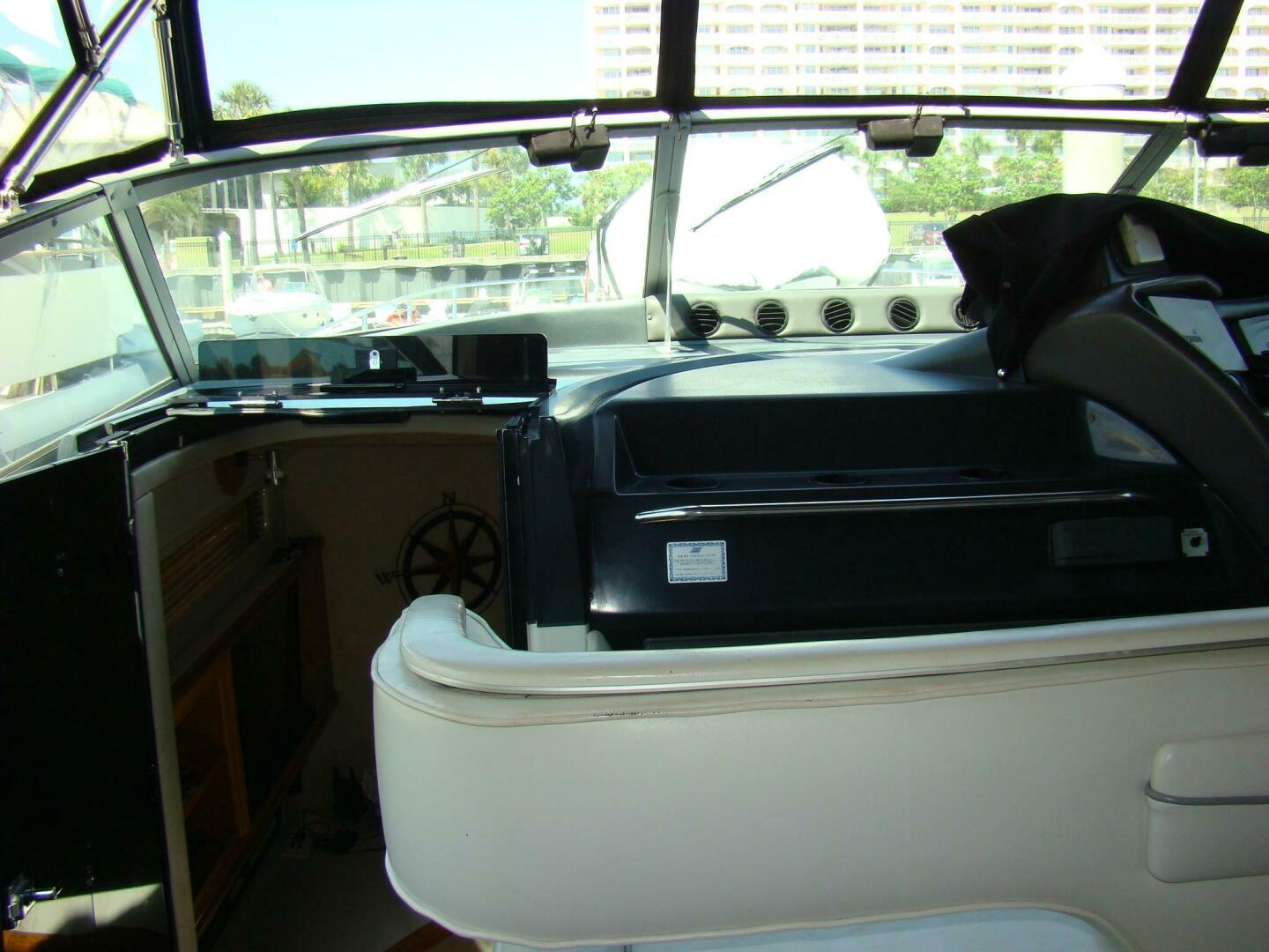 SNRI 48ft Sea Ray Yacht For Sale