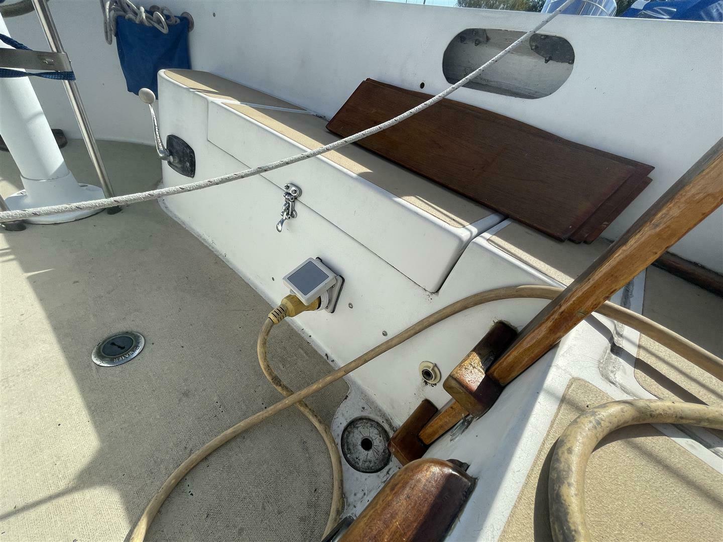 Opus 29ft Vineyard Vixen Yacht For Sale
