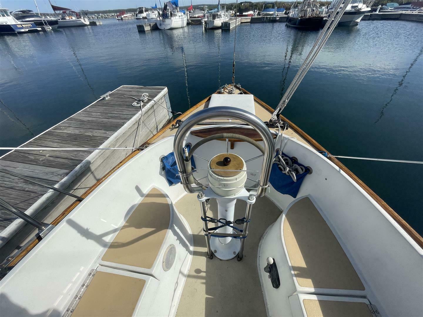 Opus 29ft Vineyard Vixen Yacht For Sale